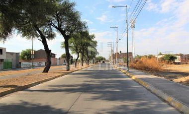 SANTA MARIA DEL REFUGIO: EXCELENTE TERRENO USO COMERCIAL , GRAN UBICACION.
