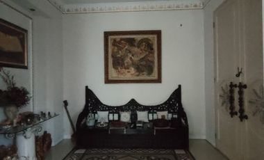 Rumah mewah 2 lantai classic house di Jagakarsa,Jaksel