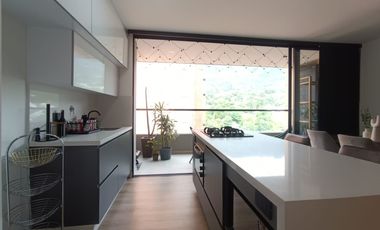 apartamento en arriendo en el esmeraldal. Cod A59395