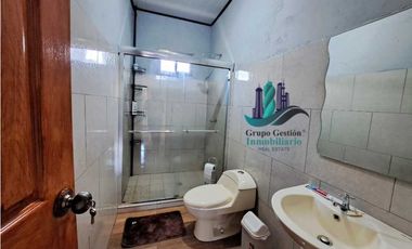 VENDO CASA 2HAB EN LOTE DE 800M2 LA ESTRELLA