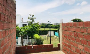 casa en venta en las mercedes. Cod V16245