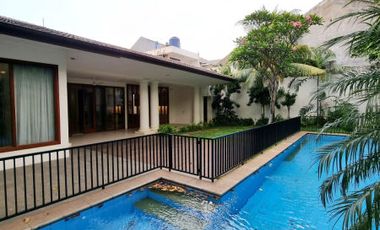 RUMAH DALAM KOMPLEK dgn S.POOL at Jl BENDA / KEMANG, JAKSEL