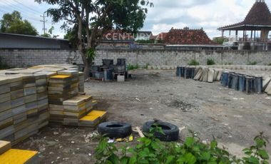 Tanah Luas Dekat Masjid Agung Bantul Cocok Buat Usaha  Cafe Resto