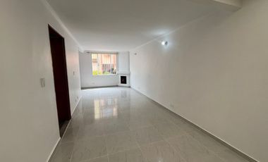casa en arriendo en la calera. Cod A124820