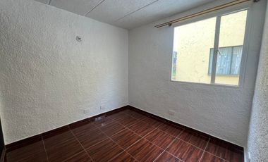 casa en arriendo en la calera. Cod A124820