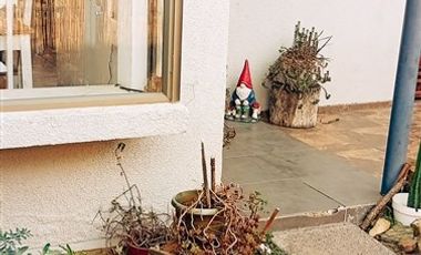 Casa en venta 2d, 1b impecable sector exclusivo, Machalí