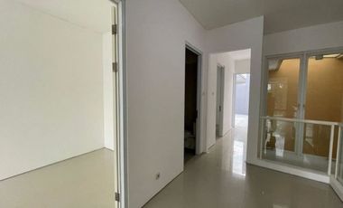 Rumah Minimalis Royal Residence Hadap Timur