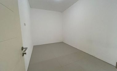 Rumah Minimalis Royal Residence Hadap Timur