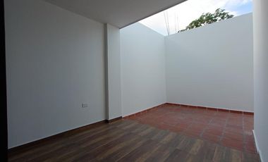 casa en venta en niza. Cod V28557