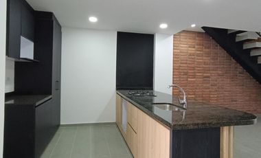 casa en venta en niza. Cod V28557