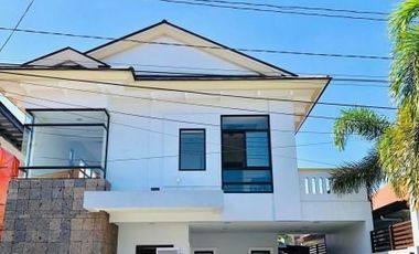 Furnished House with 4 Bedrooms for RENT in Amsic Near SM Clark