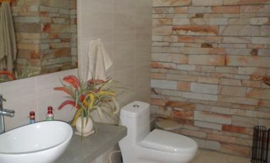 Venta Casa Campestre Condominio Terrazas de Mensuli - Floridablanca - Área lote 967 M2 - Área construida 484 M2. Cod V13564