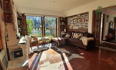 Casa en arriendo de 4 dorm. en Talagante