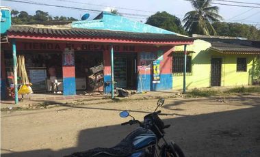 VENTA DE CASA DIVIDIDA EN DOS APTO EN EL B PASTRANA  BORRERO, MONTERIA
