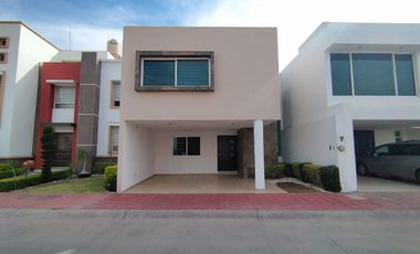 Casa en venta 3 recamaras Jardines de Santa Fe León Guanajuato