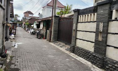 Leasehold House in Tukad Badung, Renon