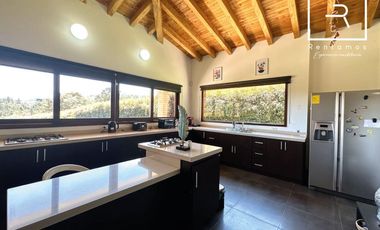 casa en arriendo en escobero. Cod A11259