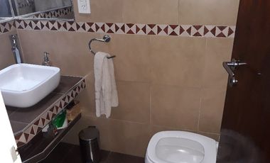 Departamento Tipo Casa en venta en Lanus Este