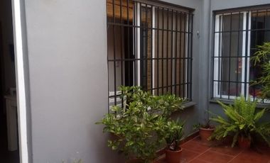 Departamento Tipo Casa en venta en Lanus Este
