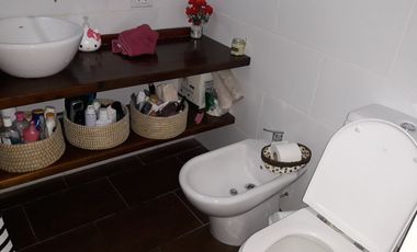 Departamento Tipo Casa en venta en Lanus Este
