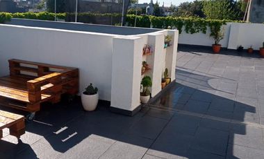 Departamento Tipo Casa en venta en Lanus Este