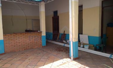 casa-local en arriendo en la playa. Cod A1511