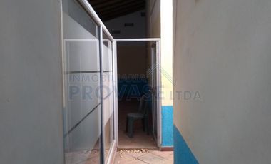 casa-local en arriendo en la playa. Cod A1511