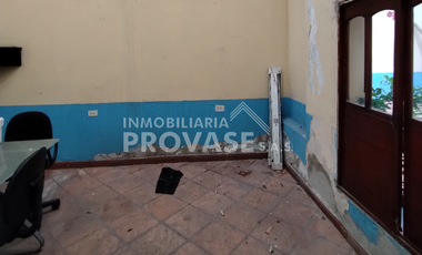 casa-local en arriendo en la playa. Cod A1511