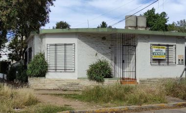 Casa - Centro (Moreno)