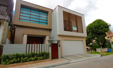 mOdern zen hOuse and lot in greenwoods pasig with pool