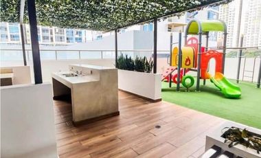 APARTAMENTO EN AV BALBOA 3 RECAMARAS PH COSTANERA