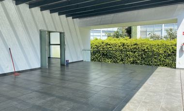 Exclusivo desarrollo con cancha de tenis