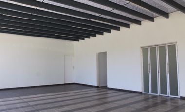 Exclusivo desarrollo con cancha de tenis