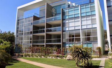 Exclusivo desarrollo con cancha de tenis