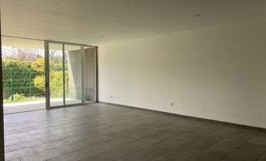 Exclusivo desarrollo con cancha de tenis