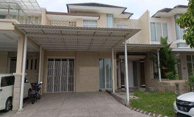 Rumah dijual Villa Bukit Regensi Pakuwon Indah