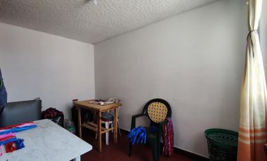 apartamento en venta en lleras restrepo. Cod V27459