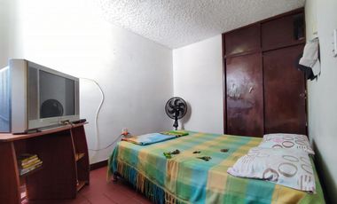 apartamento en venta en lleras restrepo. Cod V27459