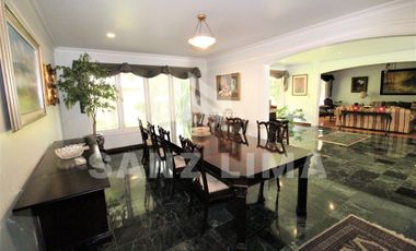 CAMPESTRE CELAYA: Espléndida y refinada residencia con vista al campo de golf.