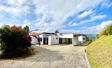 CASA CAMPESTRE EN VENTA, LA CEJA, ANTIOQUIA