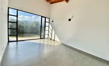 CASA CAMPESTRE EN VENTA, LA CEJA, ANTIOQUIA