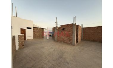 Venta De Hostal De 3 Pisos En La Esperanza –  Sector Santa Verónica, Pasaje Costa Rica