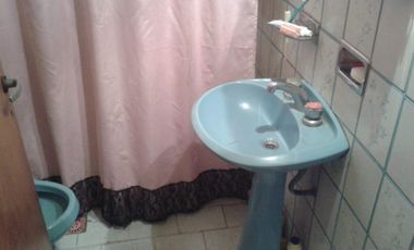 Casa y 2 Departamentos En Venta - Rafael Castillo, La Matanza