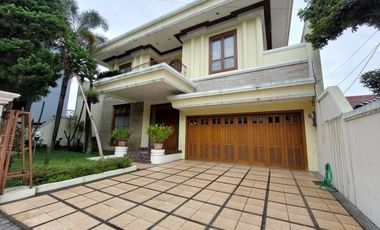 Disewakan Rumah Lux 2 lantai Sukahaji sayap Gegerkalong Bandung Utara