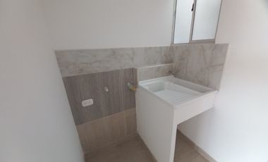 apartamento en arriendo en c.r arboleda campestre jacaranda piso 9. Cod A13834