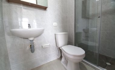 apartamento en arriendo en c.r arboleda campestre jacaranda piso 9. Cod A13834