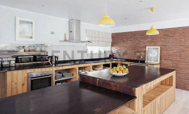 Casa en arriendo en San Juan de Pirque.