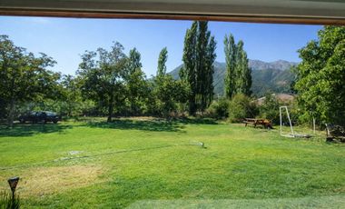 Casa en arriendo en San Juan de Pirque.