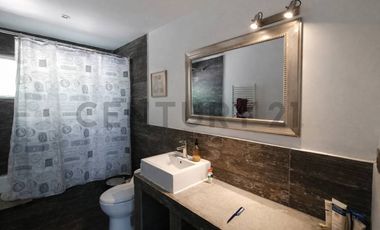 Casa en arriendo en San Juan de Pirque.