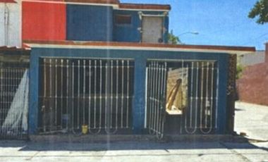 CASA EN VENTA EN LOS MOCHIS, SINALOA.